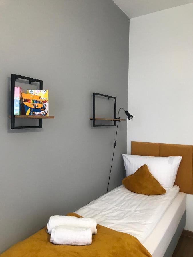 Apartament No82 Yellow Holiday Home Zator Luaran gambar
